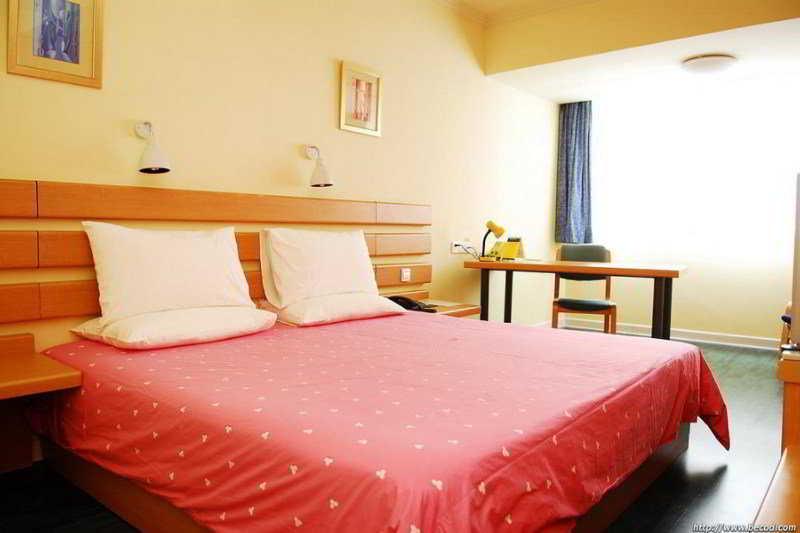 Home Inn Tianjin Weijin Road Tianjin University ภายนอก รูปภาพ
