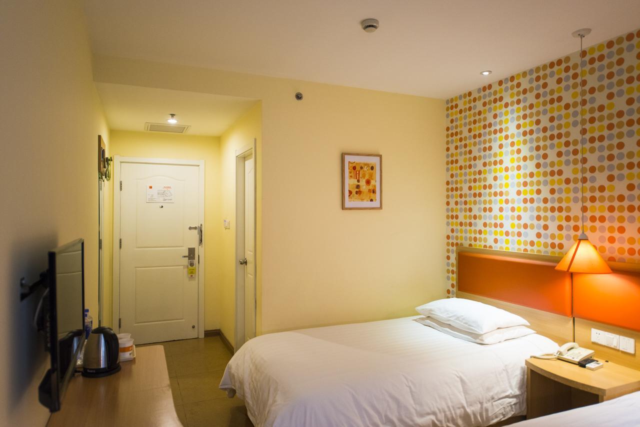 Home Inn Tianjin Weijin Road Tianjin University ภายนอก รูปภาพ