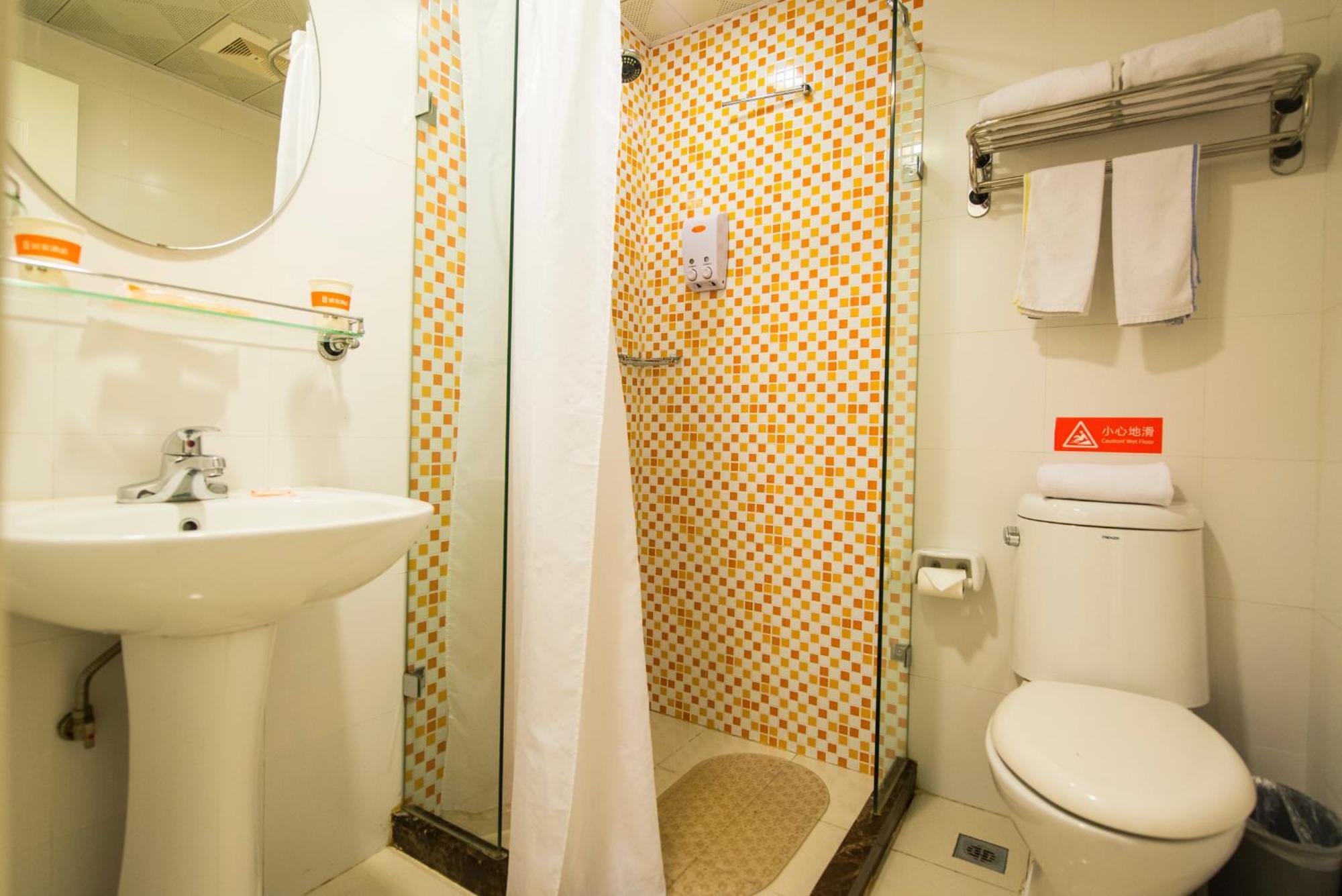 Home Inn Tianjin Weijin Road Tianjin University ภายนอก รูปภาพ