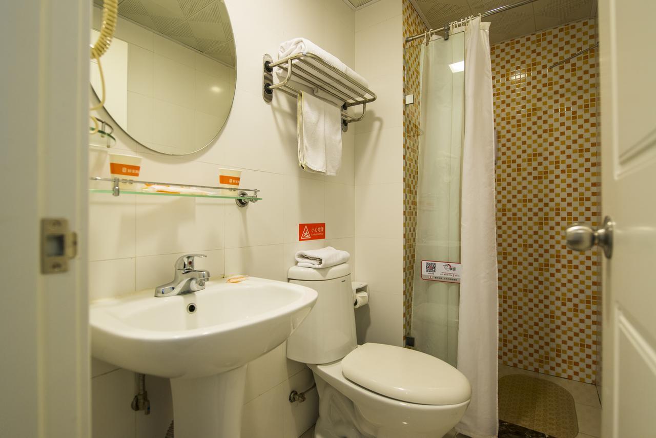 Home Inn Tianjin Weijin Road Tianjin University ภายนอก รูปภาพ